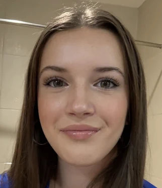 files/Book_girl_profile_pic_5.webp