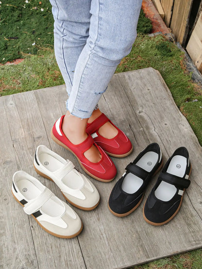 Women’s Plus Size Slip On Sneakers