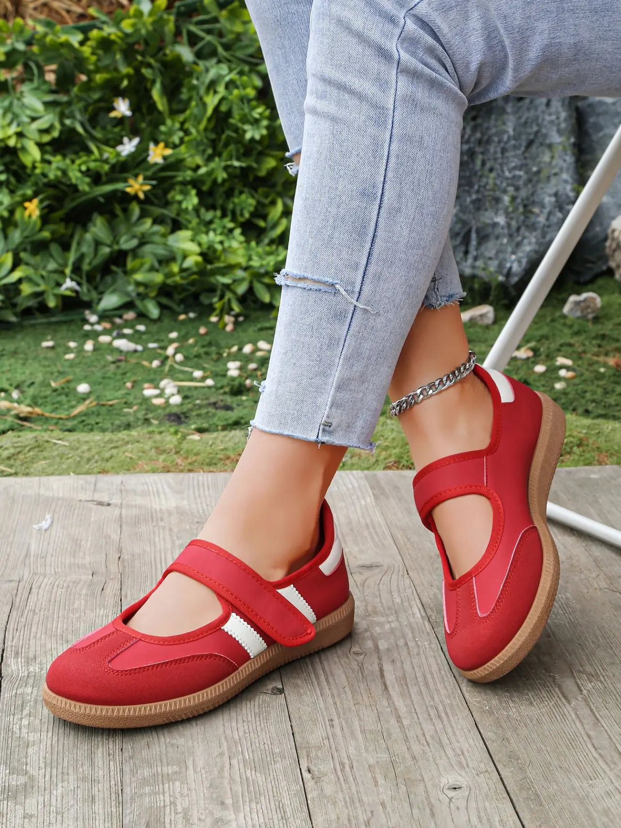 Women’s Plus Size Slip On Sneakers