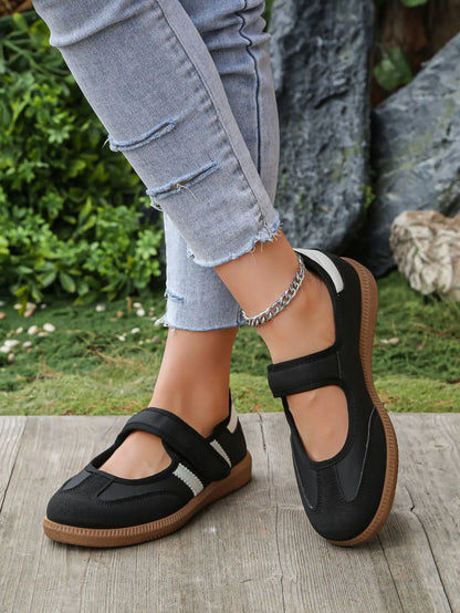 Women’s Plus Size Slip On Sneakers