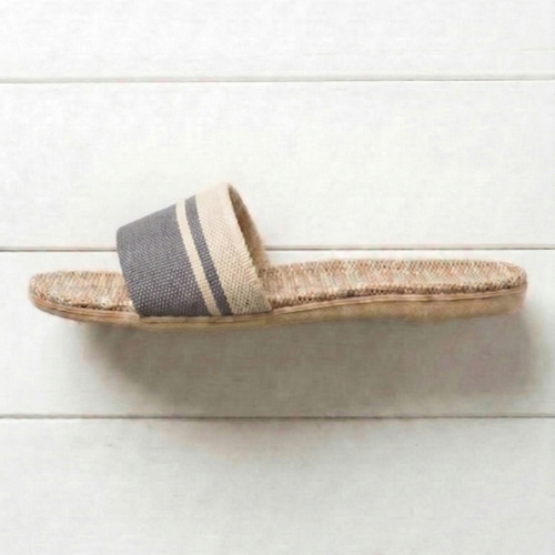 Aloueta Unisex Silver Straw Singleband Slippers For Daily Comfort