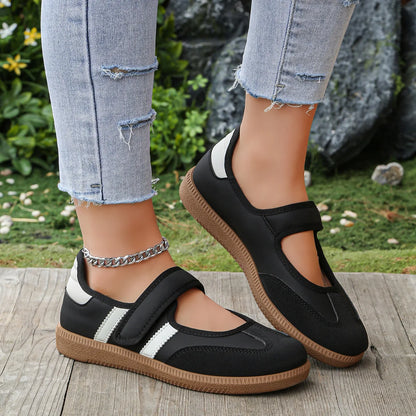 Women’s Plus Size Slip On Sneakers